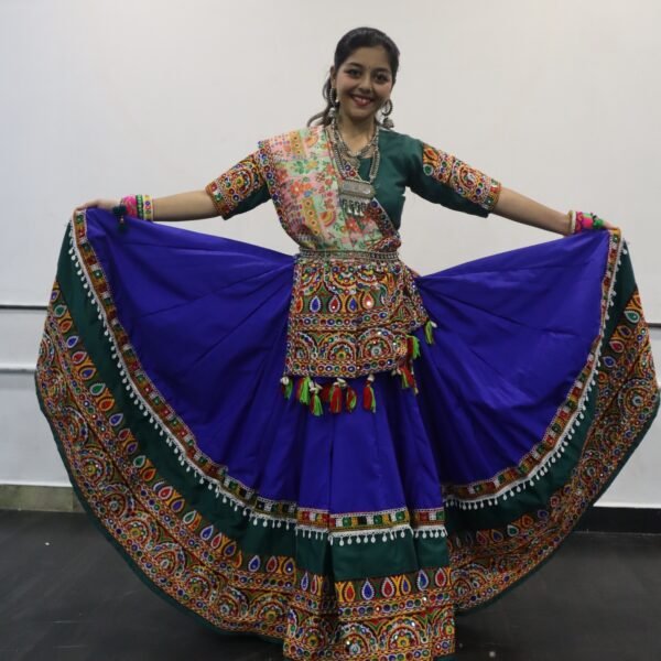 Blue and Green Chanycholi - Image 3