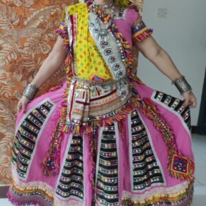 Pink and Black Chanyacholi