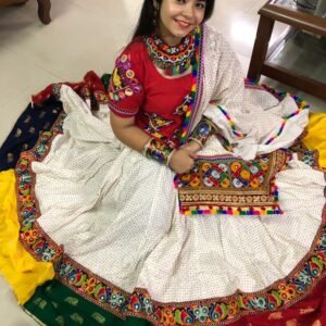 White with Multi-Colour Border Chanyacholi