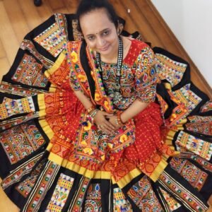 Red and Black Chanyacholi