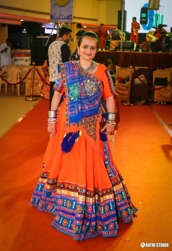 Orange with Blue Accent Chanyacholi - Image 4