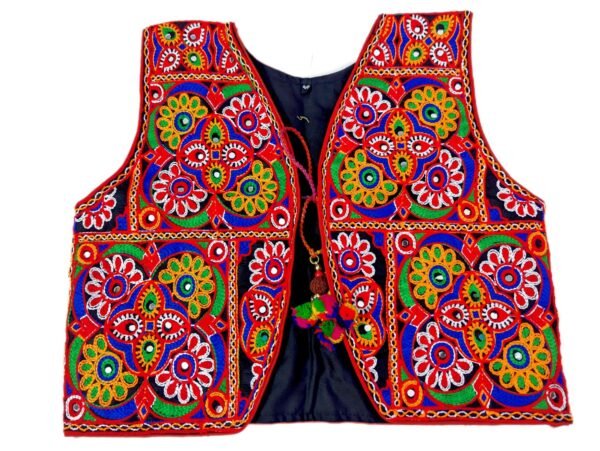 Short Sleeveless Coat/Jacket - Image 3
