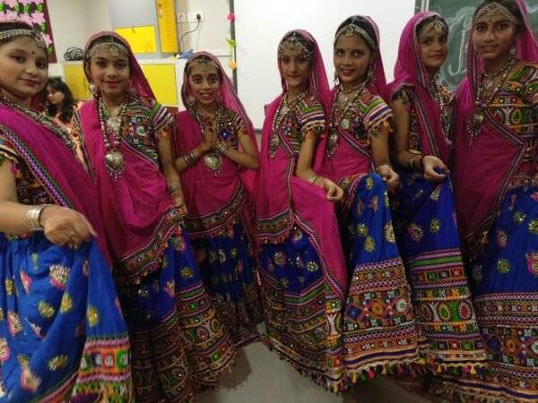 Pink and Blue Chanyacholi - Image 6