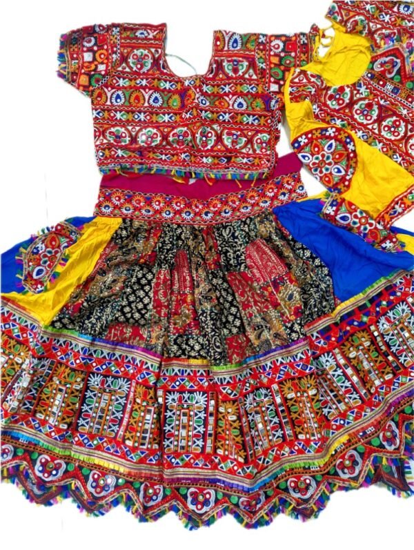 Short Chanyacholis with a Embroidered Coat/Jacket - Image 9