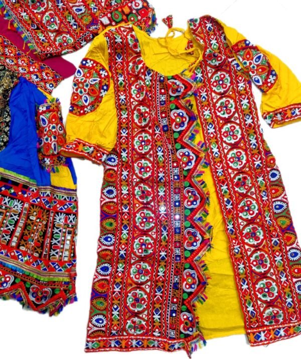 Short Chanyacholis with a Embroidered Coat/Jacket - Image 11