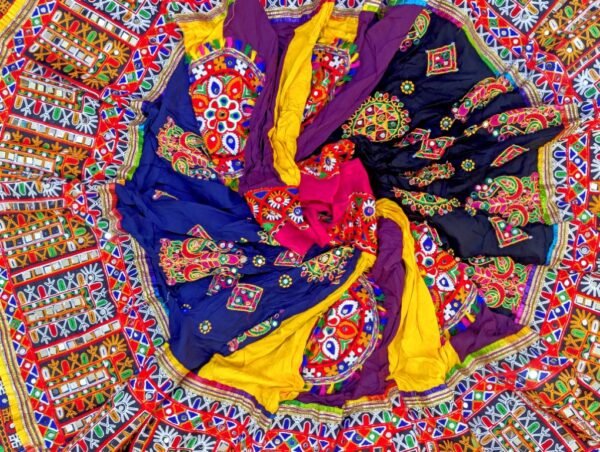 Short Chanyacholis with a Embroidered Coat/Jacket - Image 3