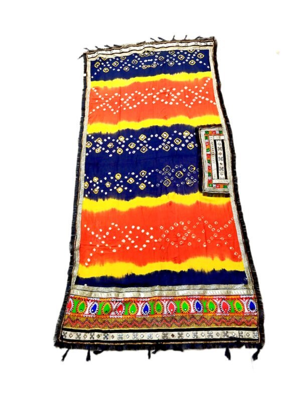 Exquisite Dupatta Featuring Special Head Gujarati Embroidery