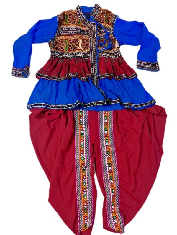 Blue and Maroon Kedia