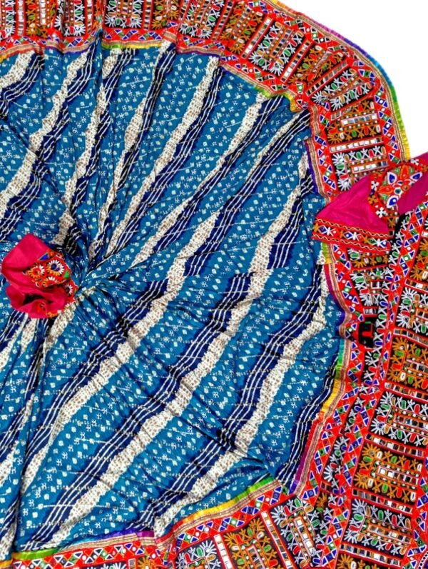 Chanyacholis with Long Embroidered Jacket/Coat - Image 13